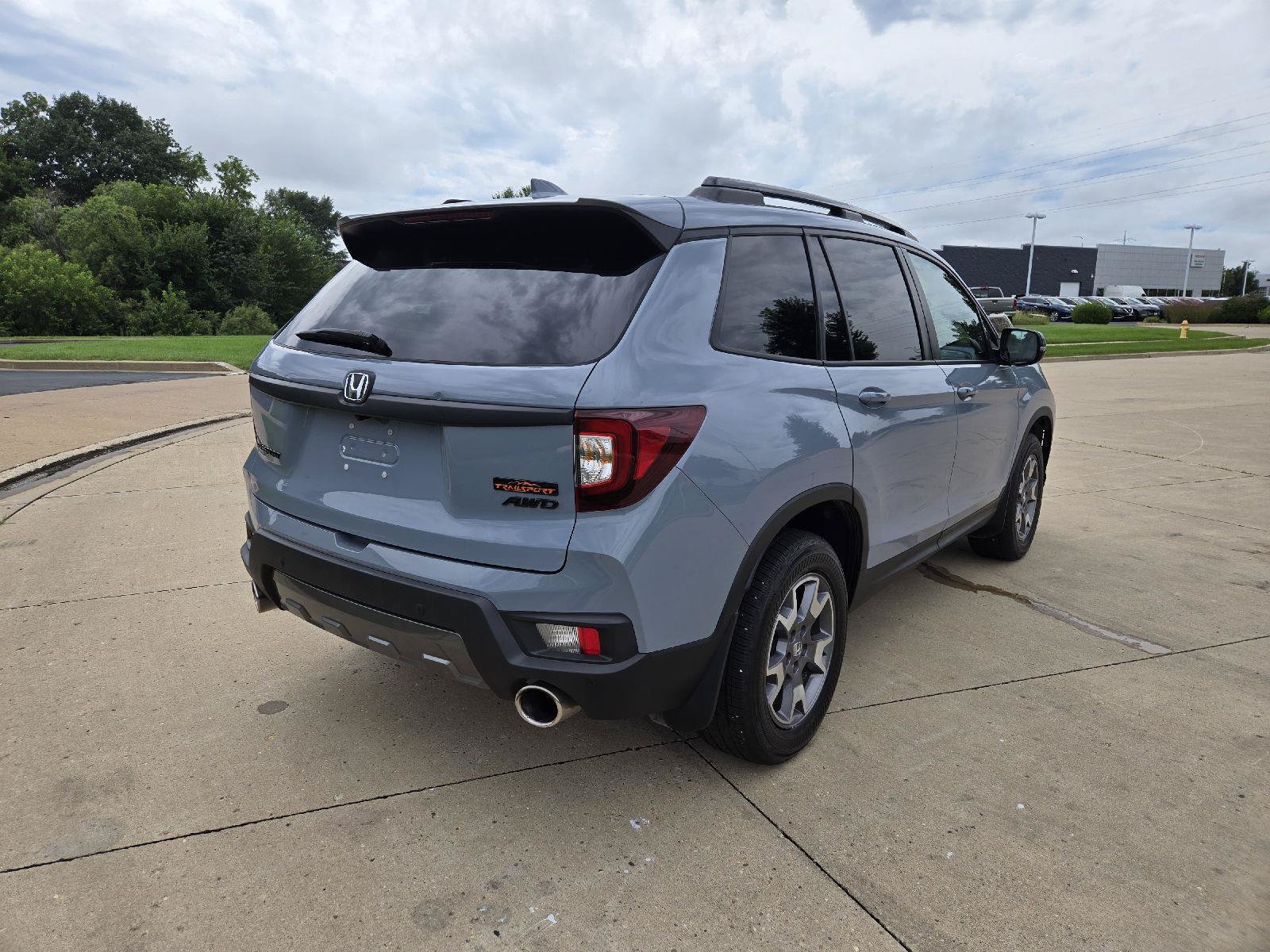 Used 2022 Honda Passport TrailSport image 3