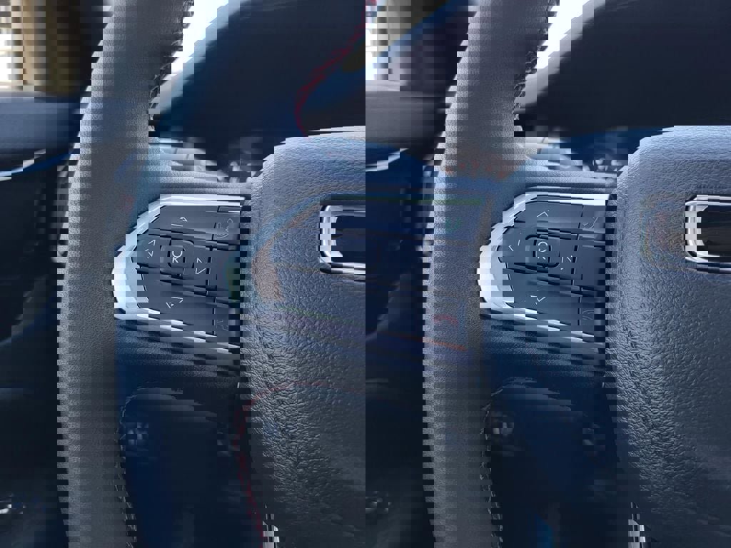 New 2026 Jeep Compass Trailhawk image 17