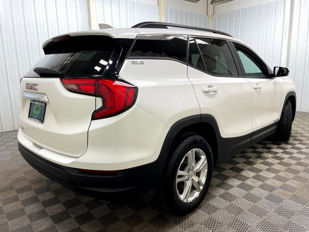 Certified 2021 GMC Terrain SLE w/ Driver Convenience Package image 14