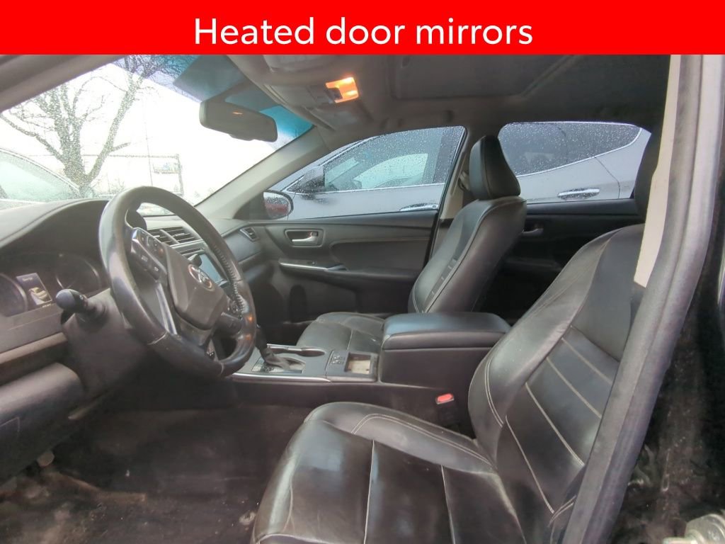 Used 2016 Toyota Camry XLE w/ Moonroof Package image 6