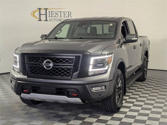 Used 2023 Nissan Titan PRO-4X w/ Pro-4x Convenience Package image 4