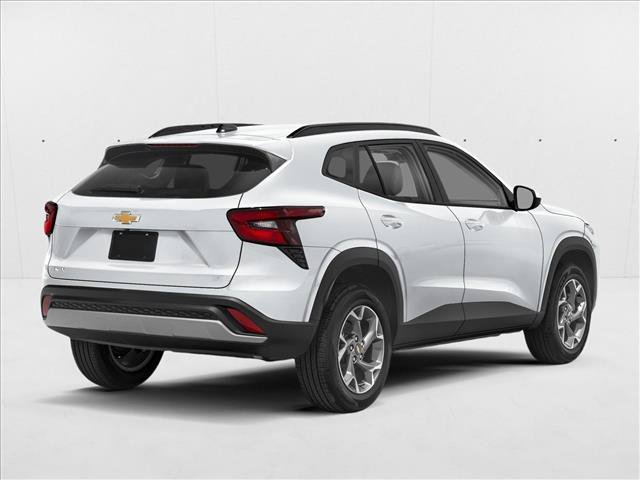 New 2026 Chevrolet Trax LT FWD image 2
