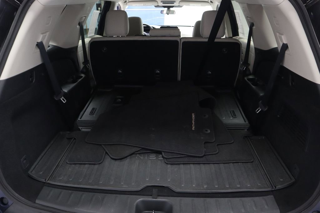 Certified 2023 Nissan Pathfinder SV w/ SV Black Package image 17