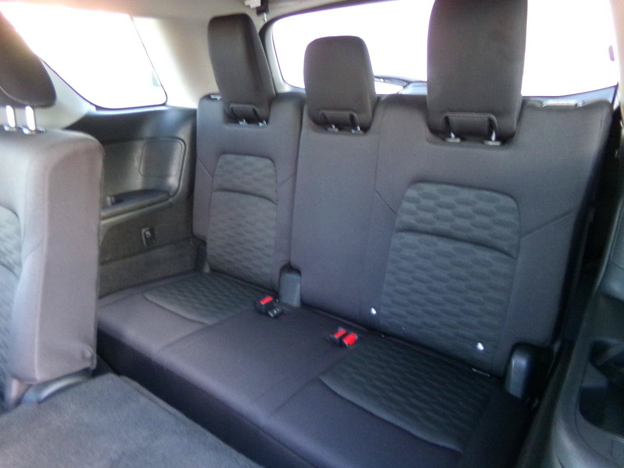Used 2024 Nissan Pathfinder SV AWD/4WD image 38