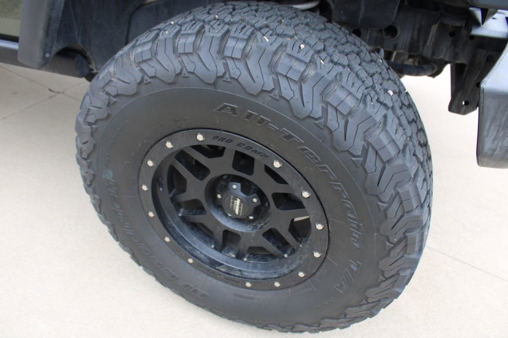 Used 2015 Jeep Wrangler Unlimited Rubicon w/ Connectivity Group AWD/4WD image 52