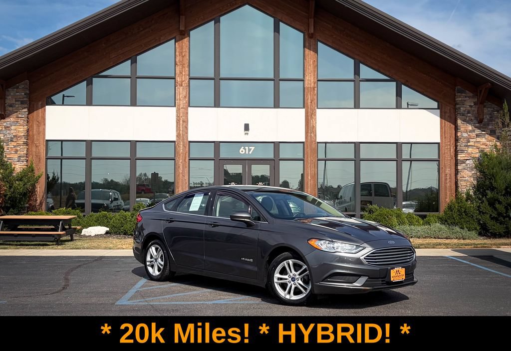 Used 2018 Ford Fusion S FWD image 1