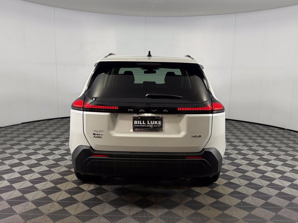 Used 2026 Toyota RAV4 XLE Premium AWD/4WD image 7