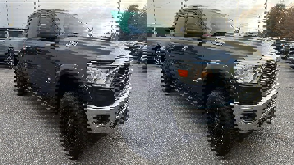 Used 2020 RAM 1500 Big Horn image 3