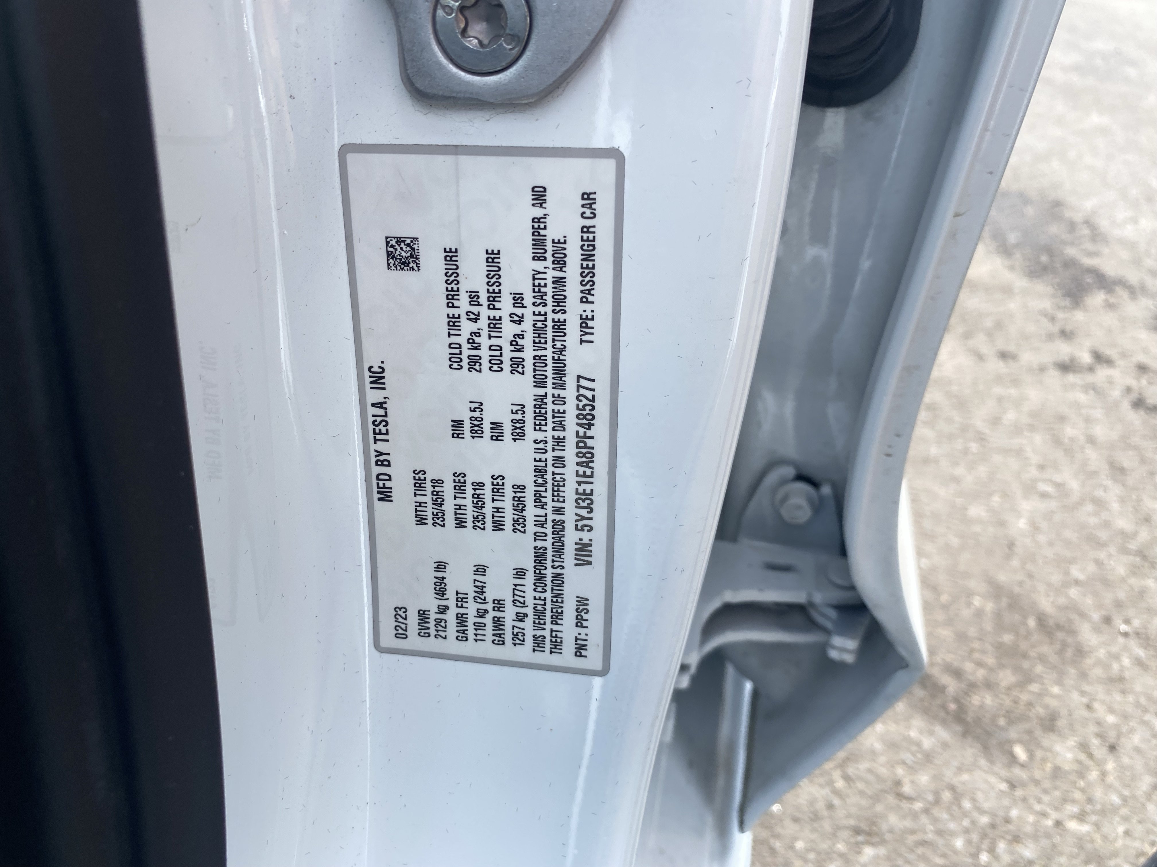 Used 2023 Tesla Model 3 Standard Range RWD image 33