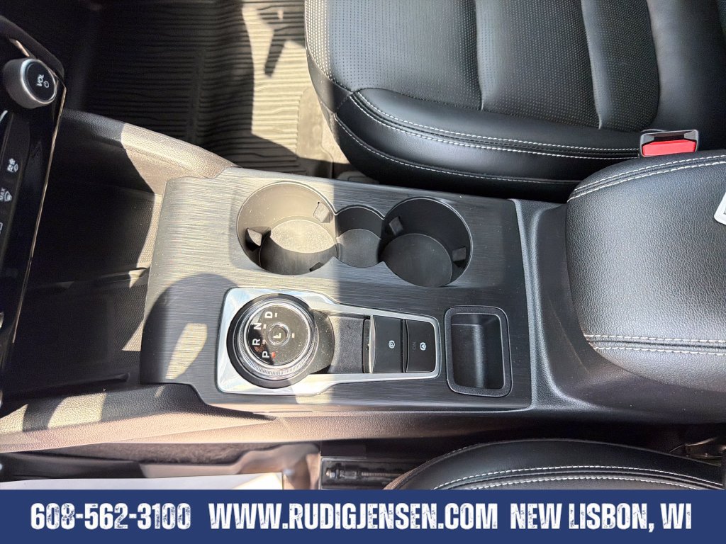 Used 2023 Ford Escape Platinum AWD/4WD image 25