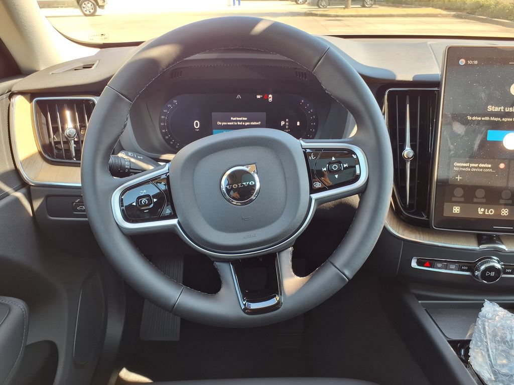 New 2026 Volvo XC60 B5 Plus w/ Protection Package Premier AWD/4WD image 22