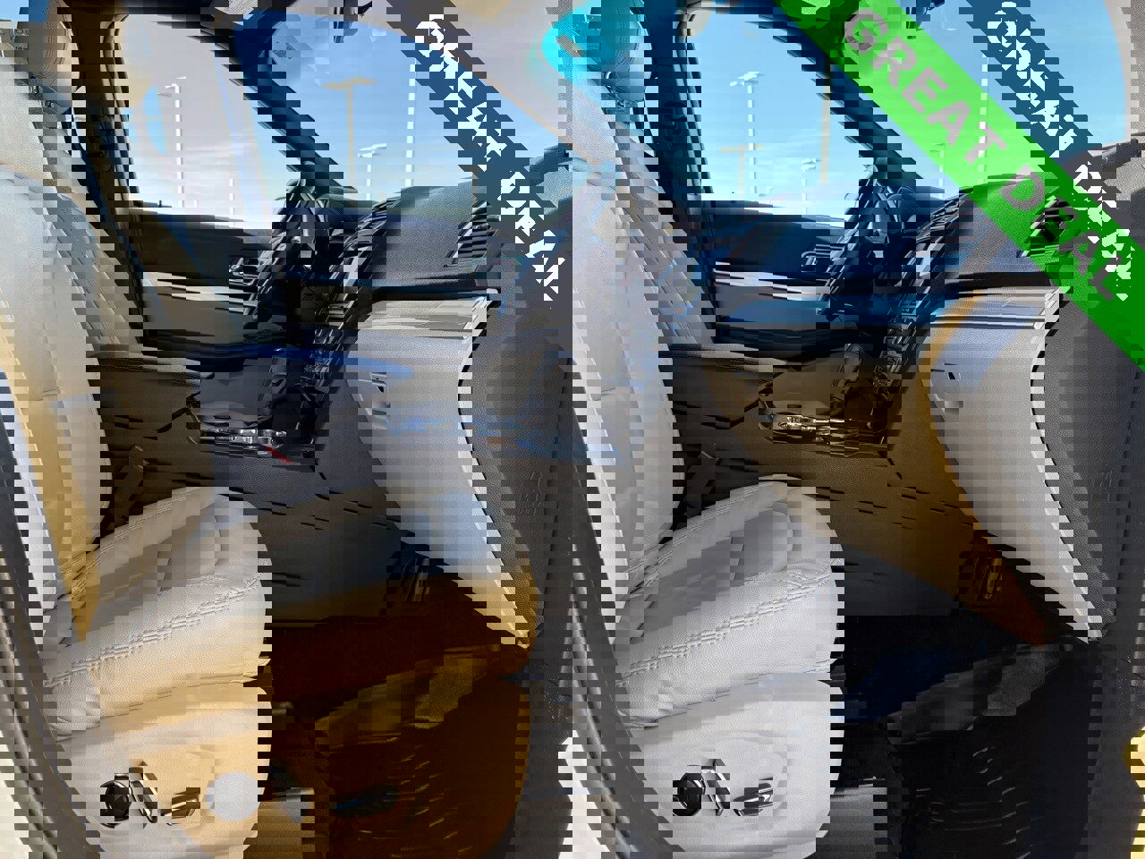 Used 2017 Ford Explorer XLT w/ Equipment Group 202A image 37