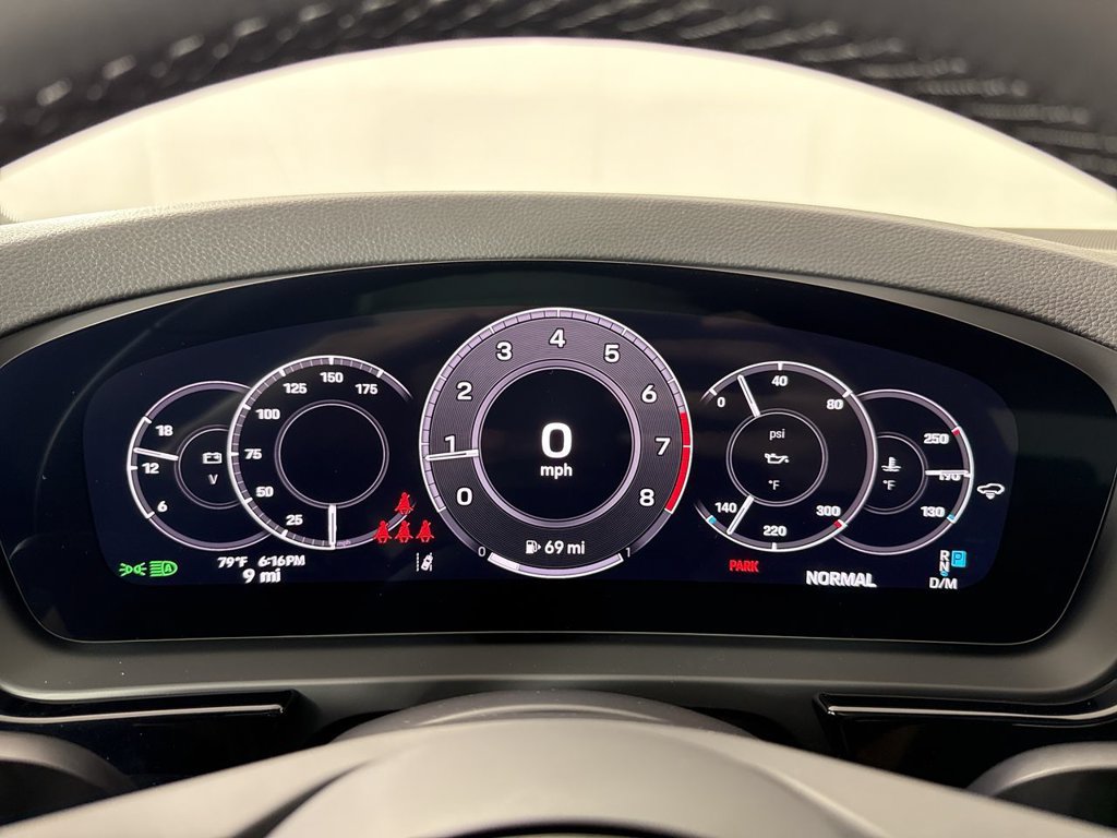 New 2026 Porsche Cayenne Coupe AWD/4WD image 36