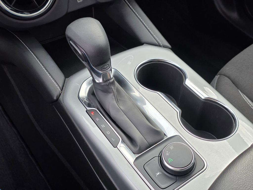 Used 2025 Chevrolet Blazer LT image 25