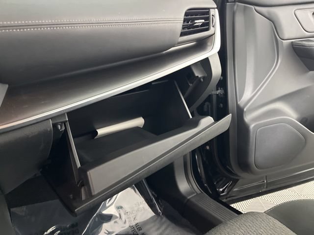 Used 2025 Nissan Rogue SV FWD image 37
