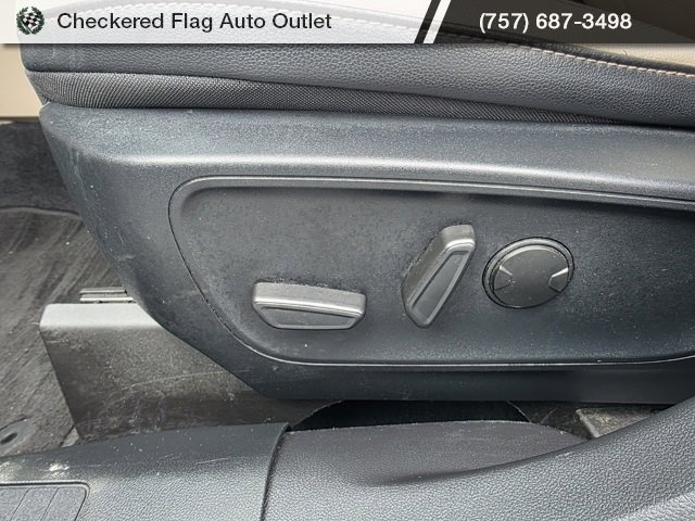 Used 2021 Ford Escape SEL w/ Technology Package image 19