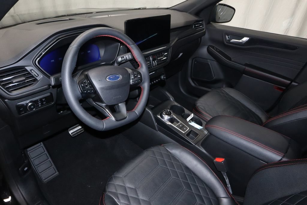 Used 2023 Ford Escape ST-Line Elite w/ Premium Technology Package AWD/4WD image 25