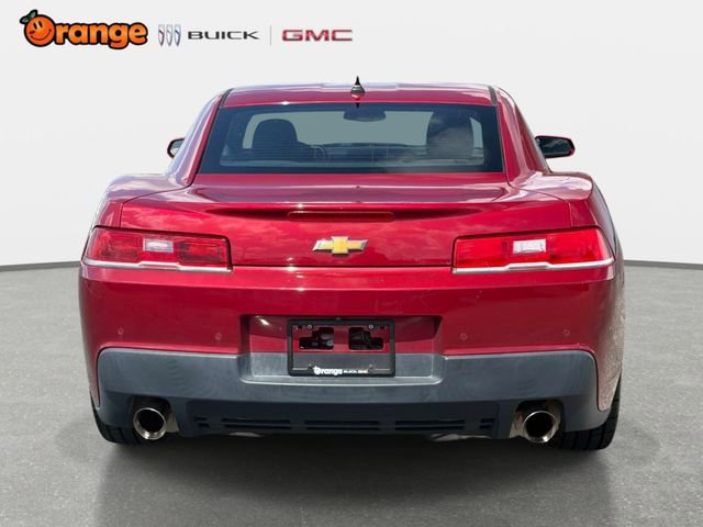 Used 2015 Chevrolet Camaro LT w/ 1LT Preferred Package RWD image 4