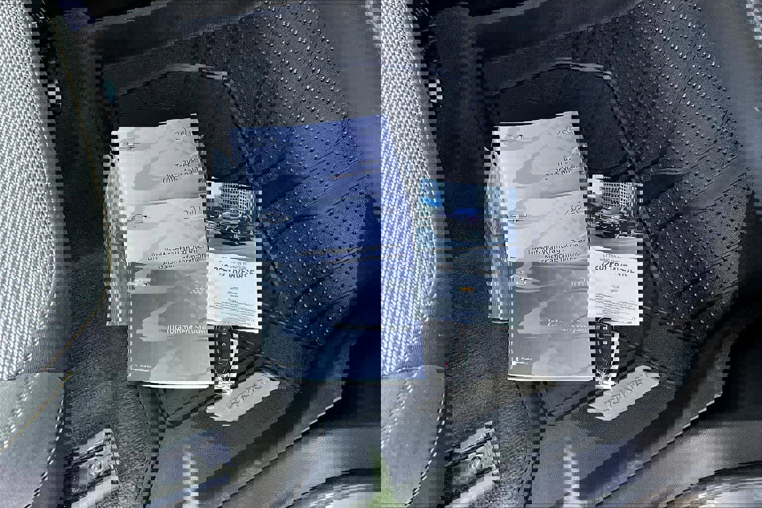 Used 2020 Chevrolet Traverse LS w/ LPO, Blackout Package AWD/4WD image 20