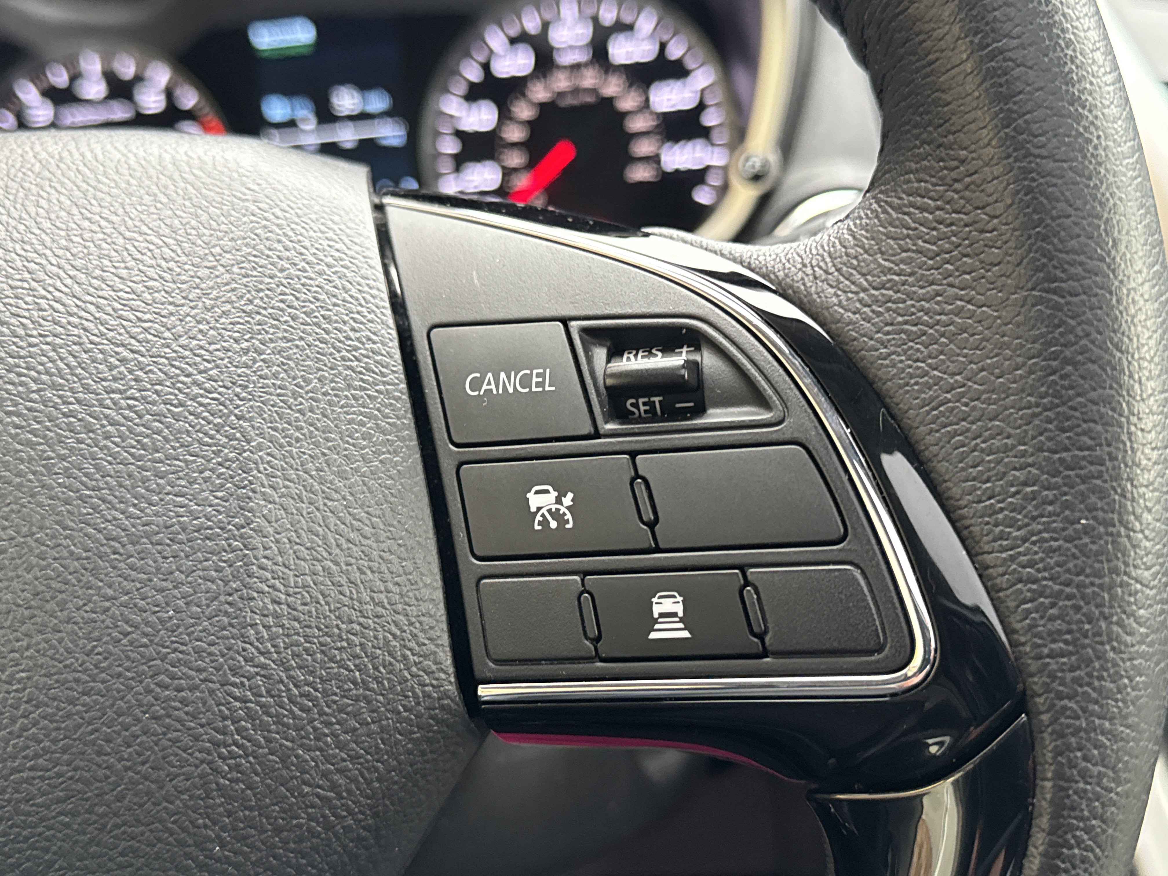 Used 2024 Mitsubishi Eclipse Cross SE image 18