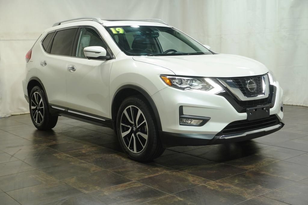 Used 2019 Nissan Rogue SL w/ Premium Package AWD/4WD image 1