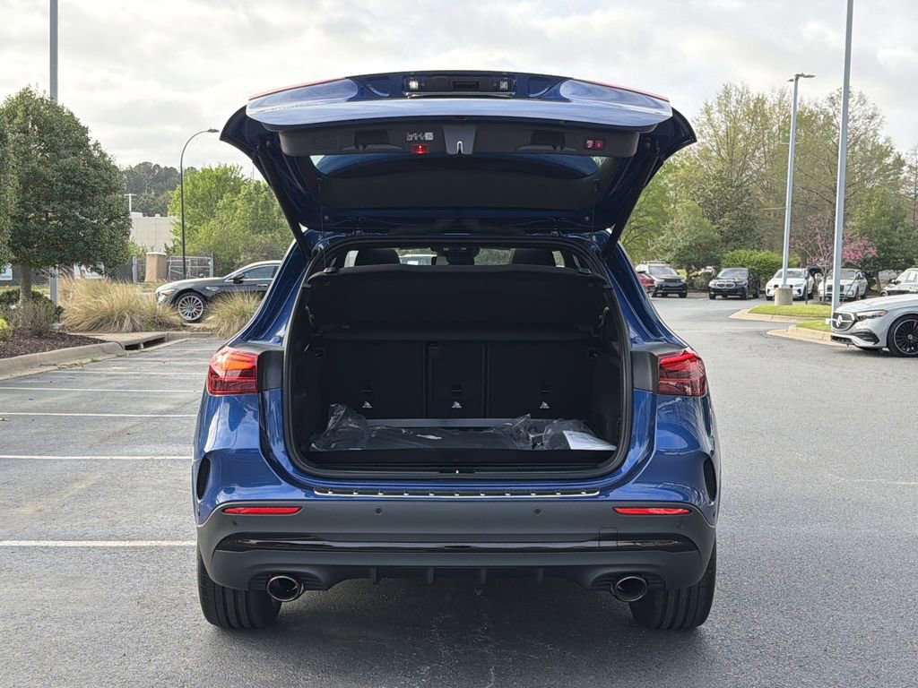 Certified 2025 Mercedes-Benz GLA 35 AMG 4MATIC image 14