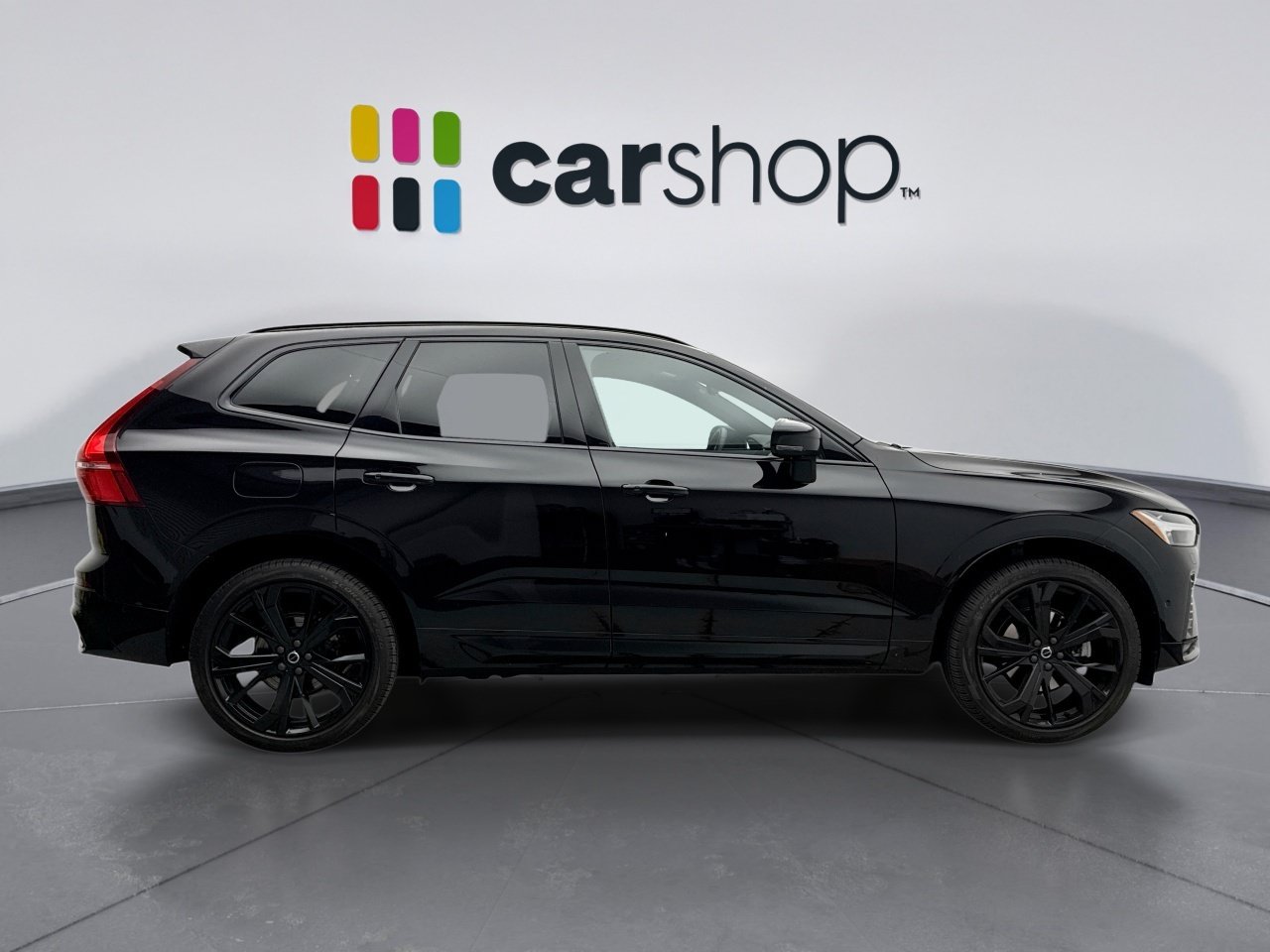 Used 2024 Volvo XC60 B5 Ultimate w/ Protection Package Premier AWD/4WD image 6