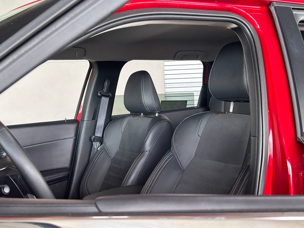Used 2024 Mitsubishi Outlander SE Black Edition FWD image 15