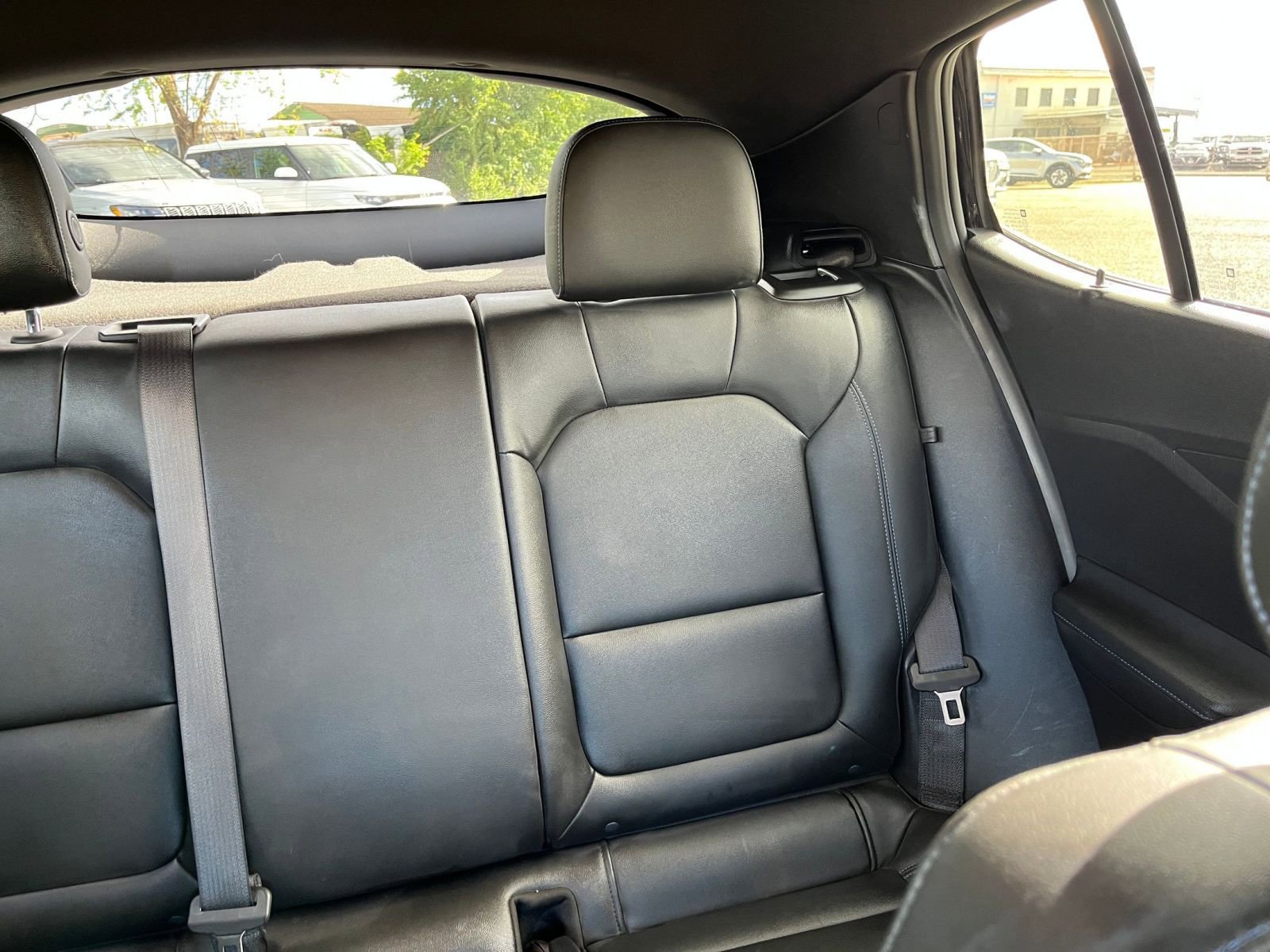 Used 2025 Buick Envista Sport Touring image 32