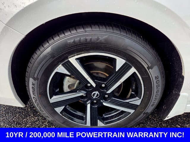 Used 2024 Nissan Sentra SV FWD image 19