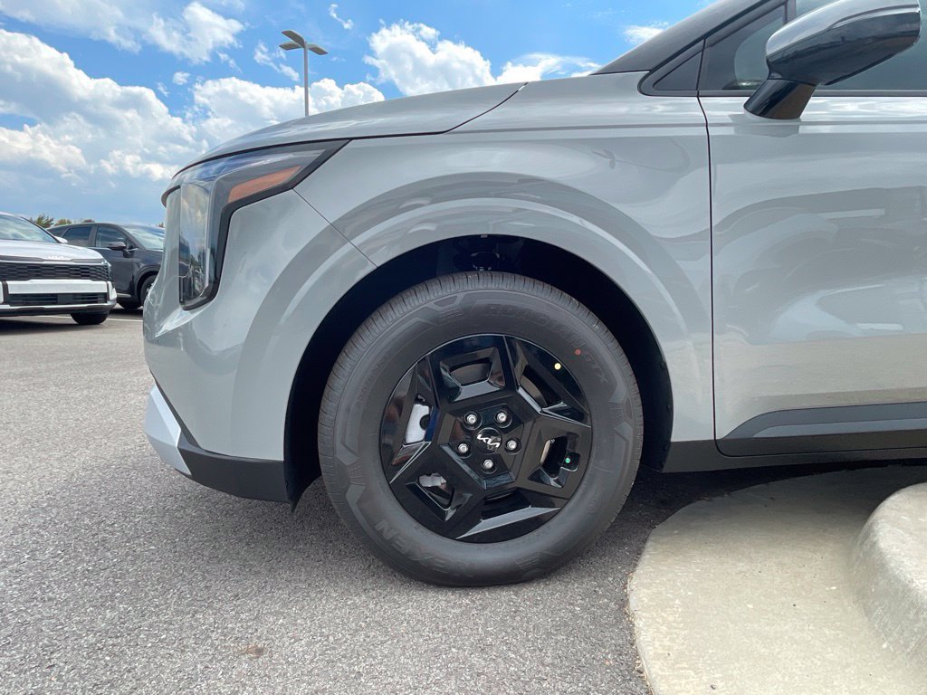 New 2027 Kia Carnival FWD image 31