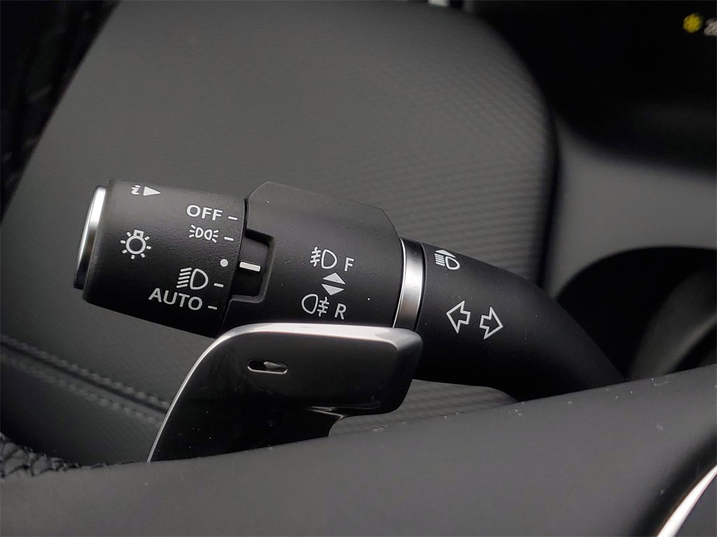 New 2026 Land Rover Discovery Sport Landmark image 15