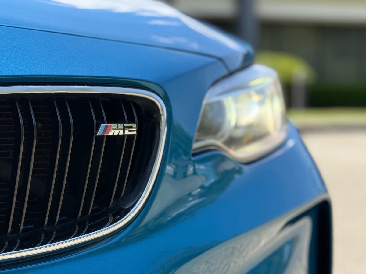 Used 2017 BMW M2 RWD image 4