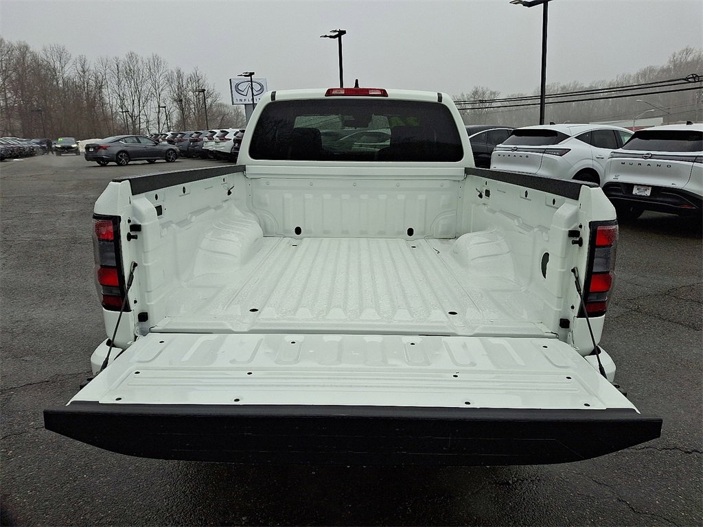 Used 2024 Nissan Frontier SV w/ Technology Package image 28