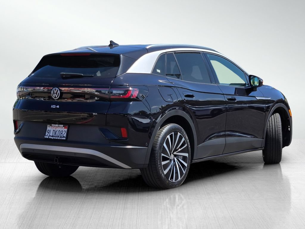 Certified 2023 Volkswagen ID.4 Pro S Plus AWD/4WD image 5