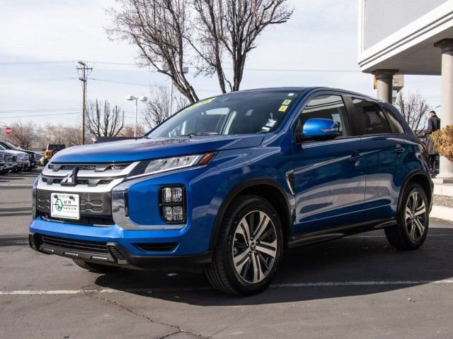 Used 2024 Mitsubishi Outlander Sport SE image 3