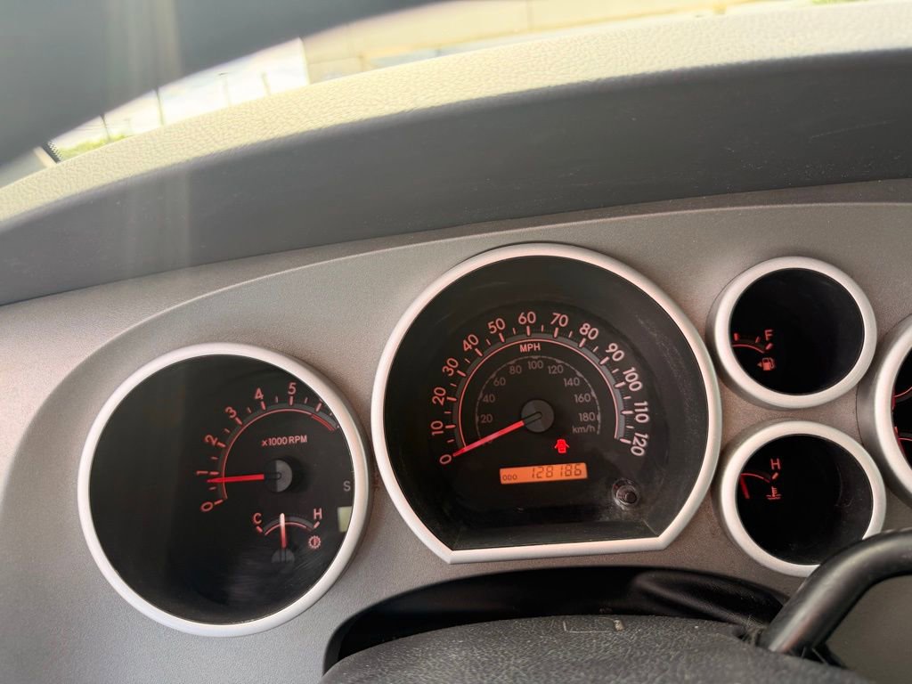 Used 2013 Toyota Tundra 4x4 Double Cab Long Bed w/ Convenience Pkg image 15