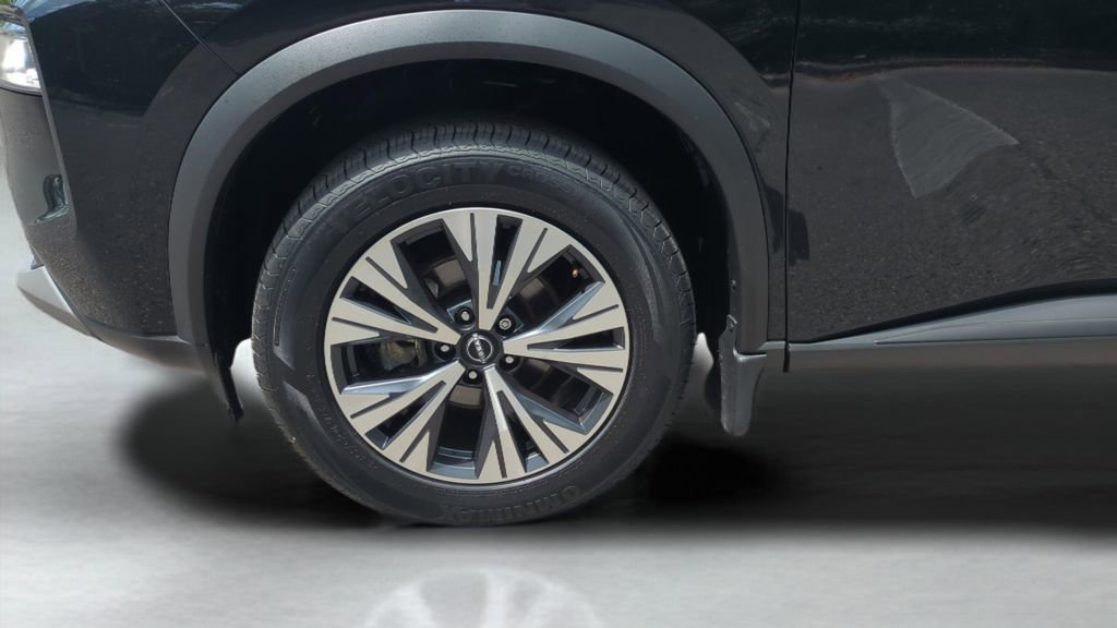 Used 2023 Nissan Rogue SV image 10