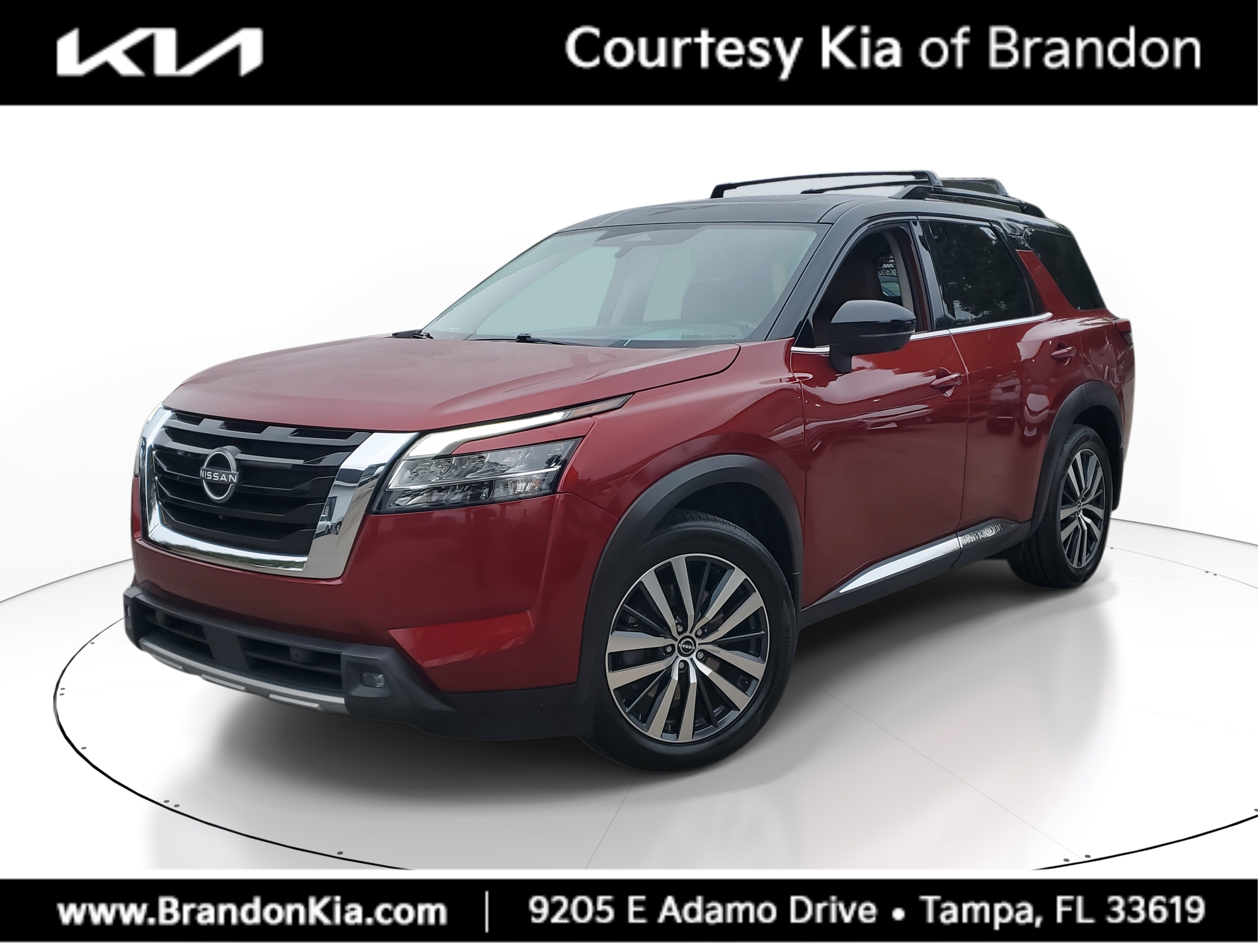 Used 2022 Nissan Pathfinder Platinum w/ Cargo Package
