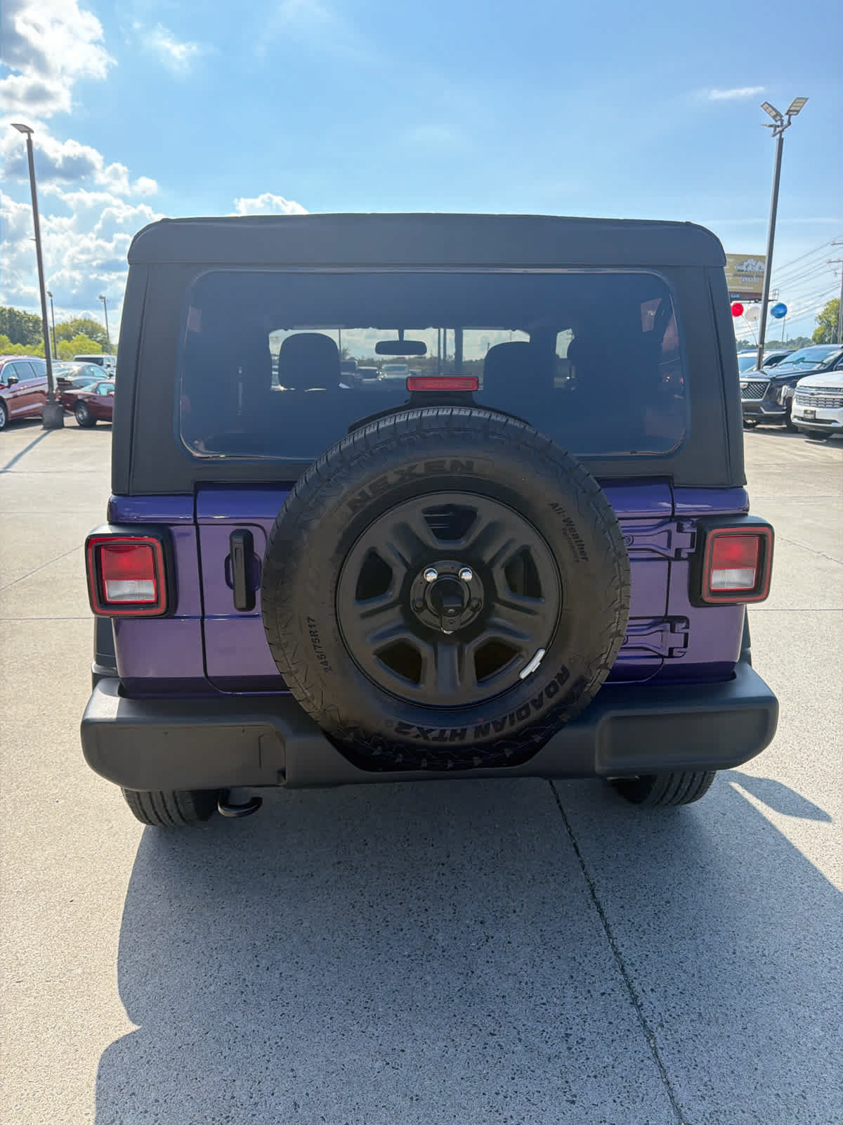 Used 2026 Jeep Wrangler Sport AWD/4WD image 8