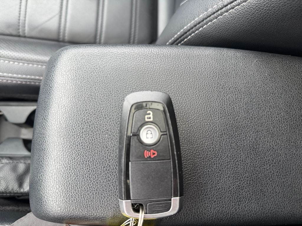 Used 2018 Ford EcoSport Titanium FWD image 31