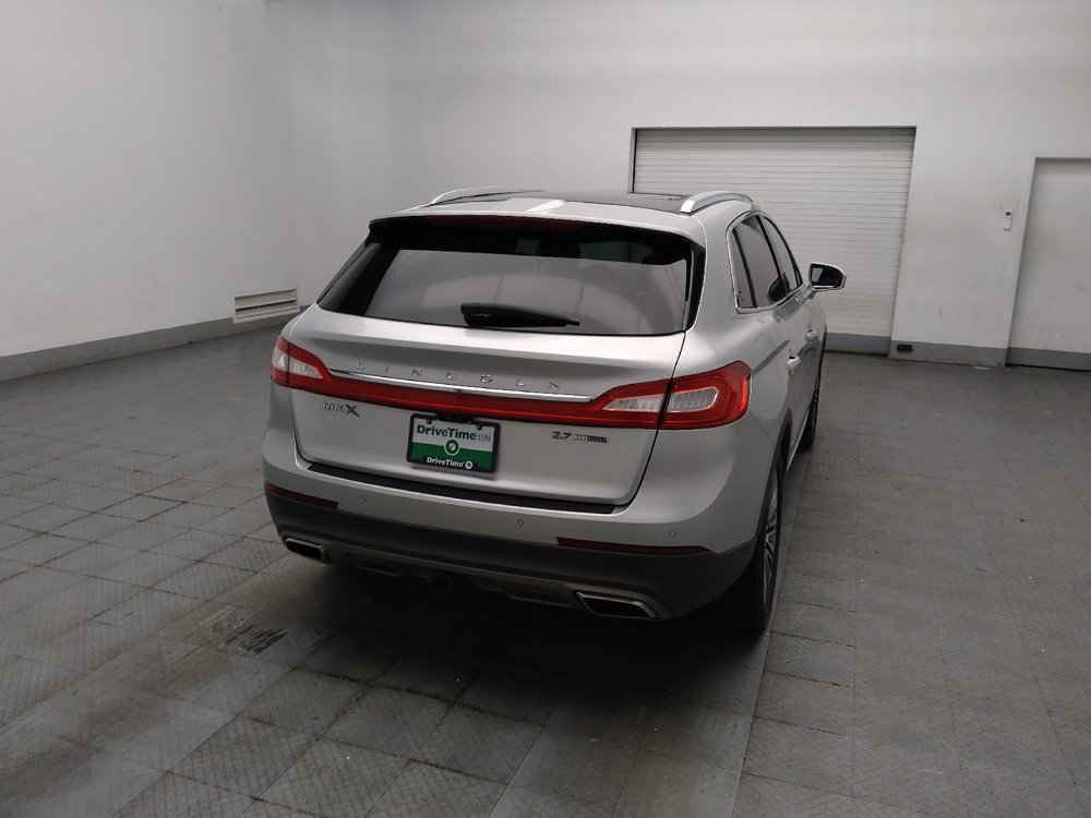 Used 2016 Lincoln MKX Reserve w/ Luxury Package FWD image 7