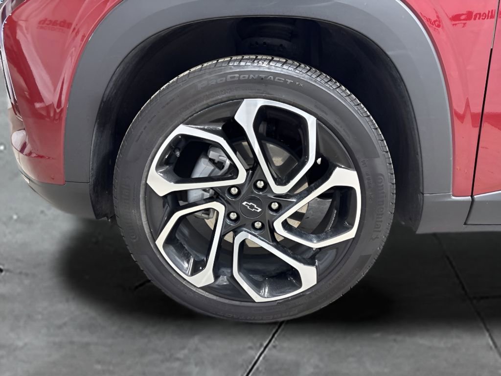 Used 2024 Chevrolet Trax RS w/ Driver Confidence Package image 17