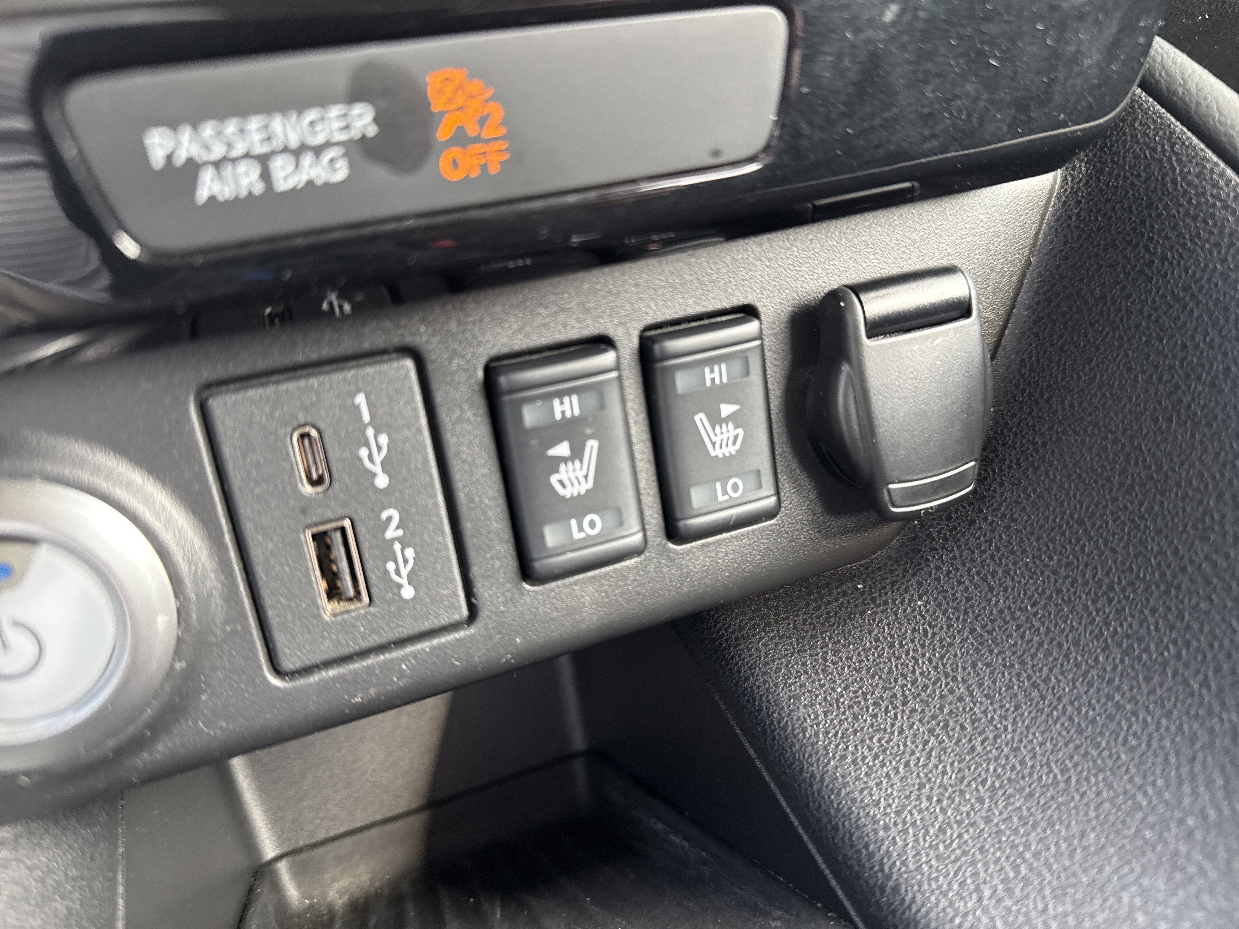 Certified 2024 Nissan Leaf SV Plus image 20