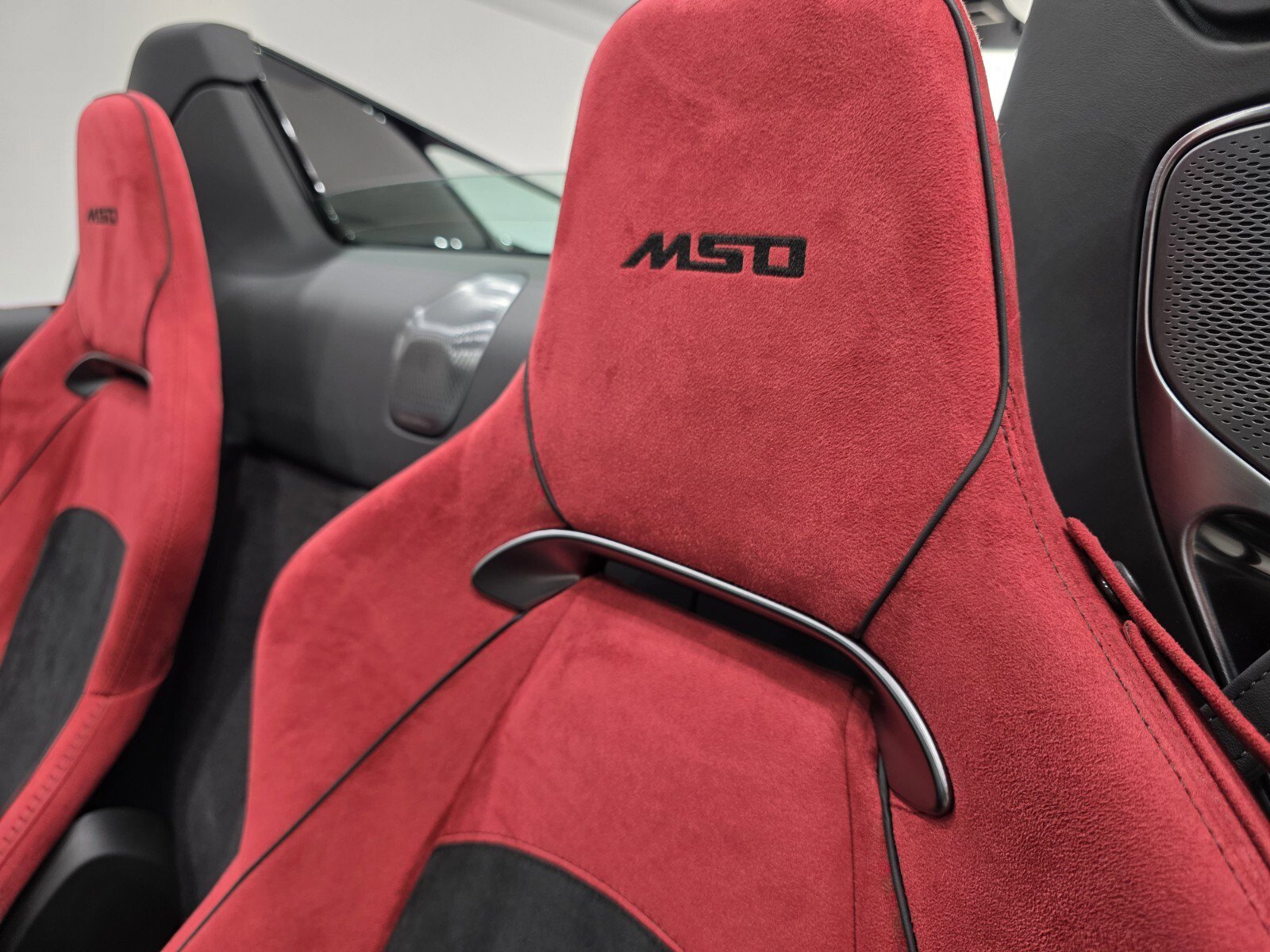 New 2026 McLaren Artura Spider image 9