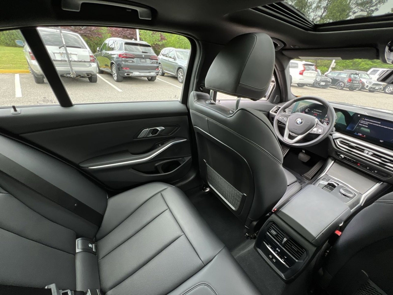 Used 2023 BMW 330i xDrive Sedan w/ Driving Assistance Package image 3