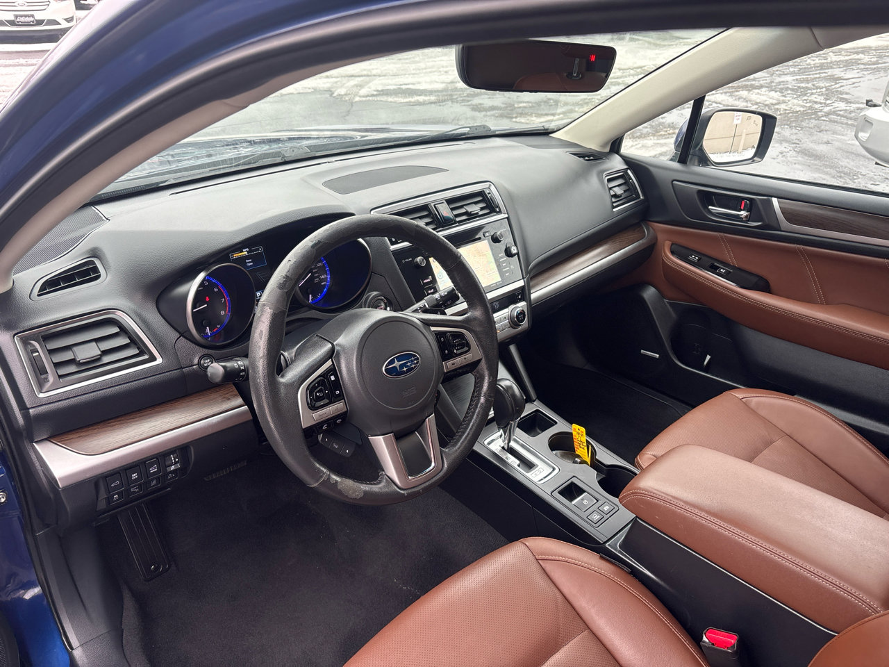 Used 2017 Subaru Outback 2.5i Touring image 12