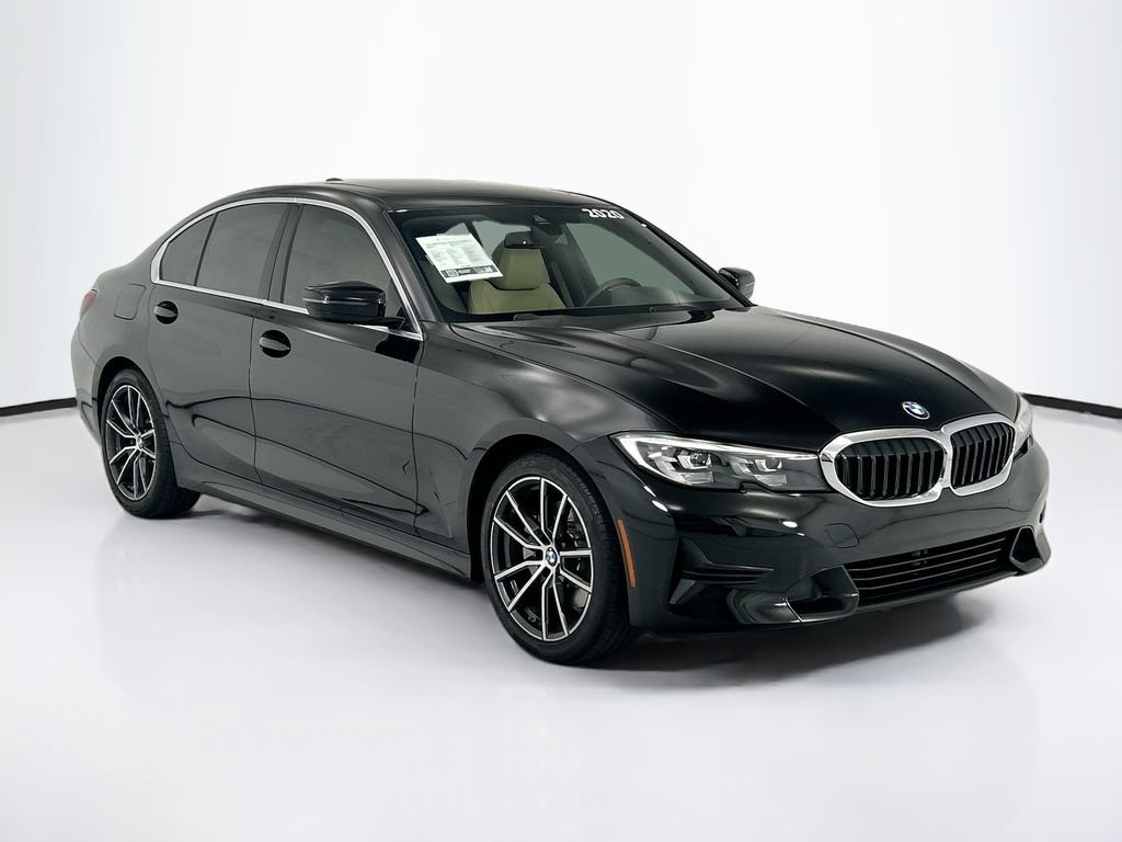 Used 2020 BMW 330i Sedan w/ Driving Assistance Package RWD image 3