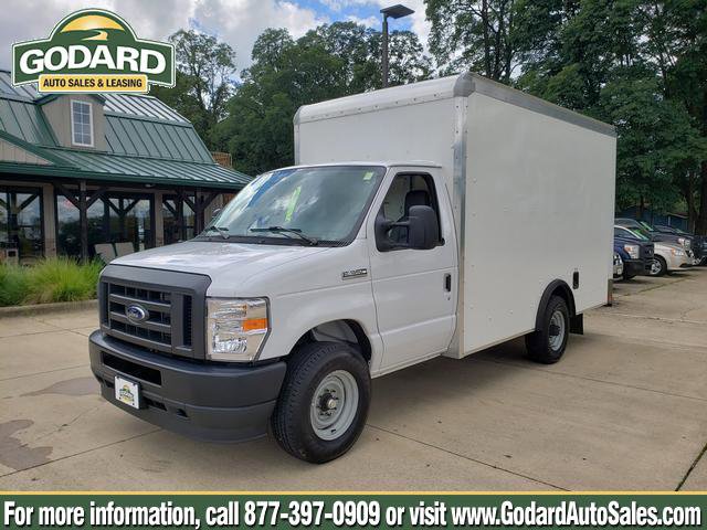 Used 2022 Ford E-350 and Econoline 350 Super Duty w/ Power Windows & Locks Group image 1