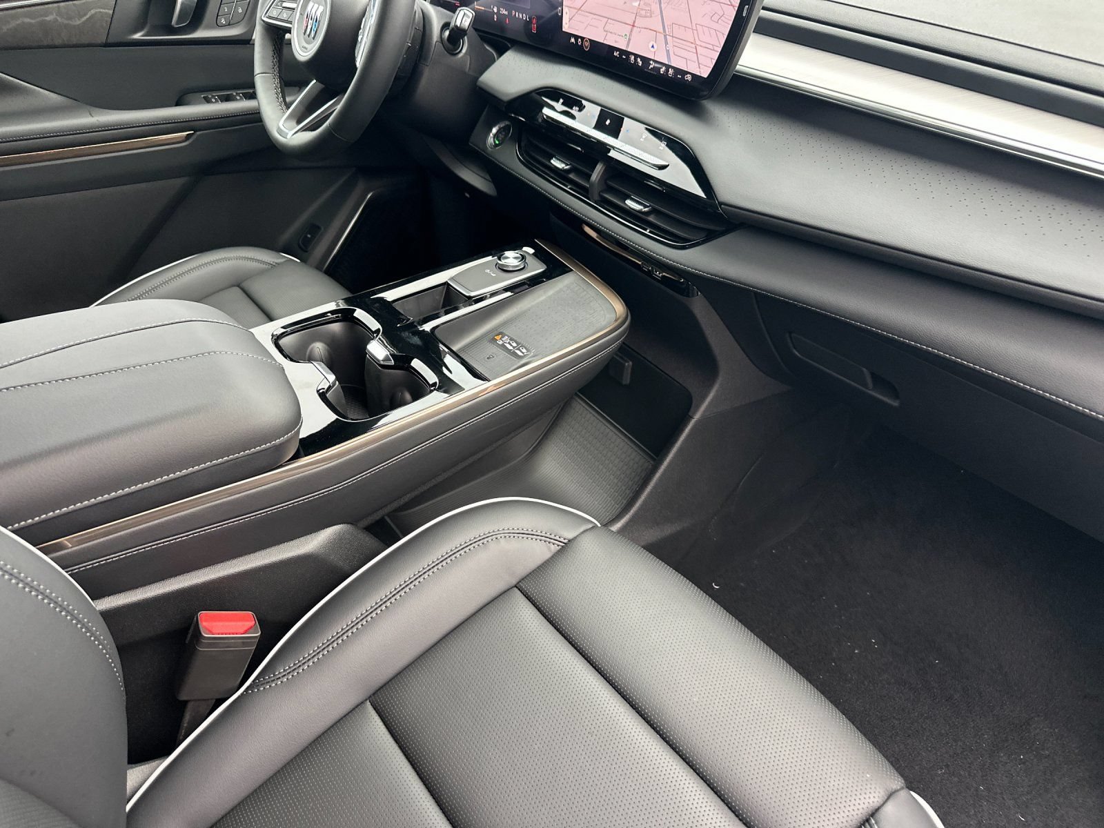 New 2026 Buick Enclave Avenir w/ Super Cruise Package FWD image 17